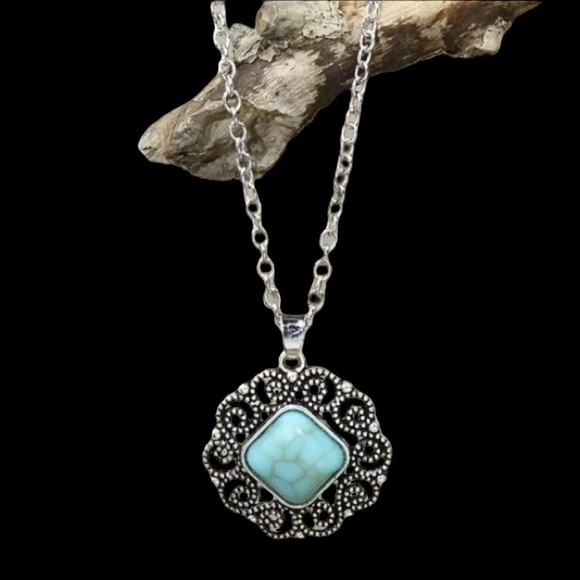 Bohemian Boho Antique Look Turquoise Stone Necklace - Picture 2 of 2
